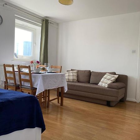 Апартаменти Comfy Entire Flat With City View Balcony In Regents Park, Camden, Central Лондон Екстер'єр фото